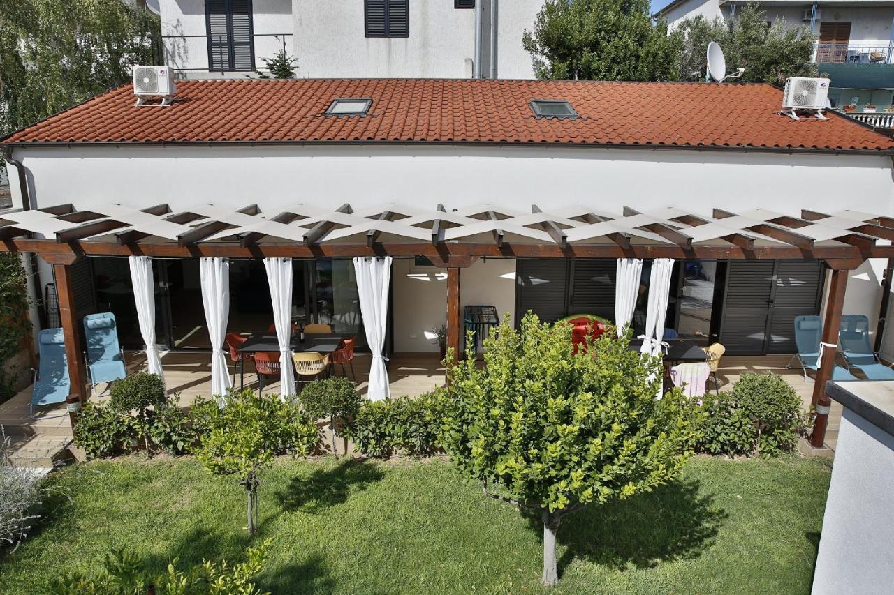 Villa Klara Vodice Zewnętrze zdjęcie
